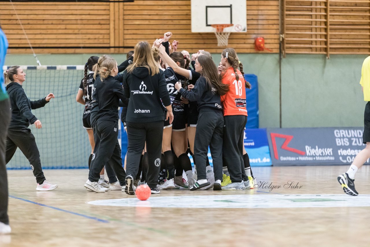 Bild 26 - wBJ SV Henstedt Ulzburg - TuRa Meldorf : Ergebnis: 22:38